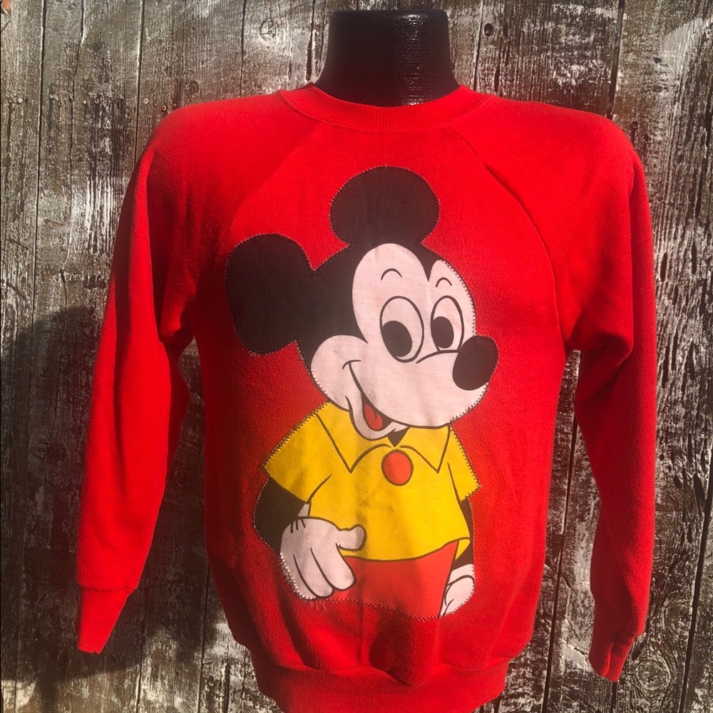 Vintage Mickey Mouse sweater